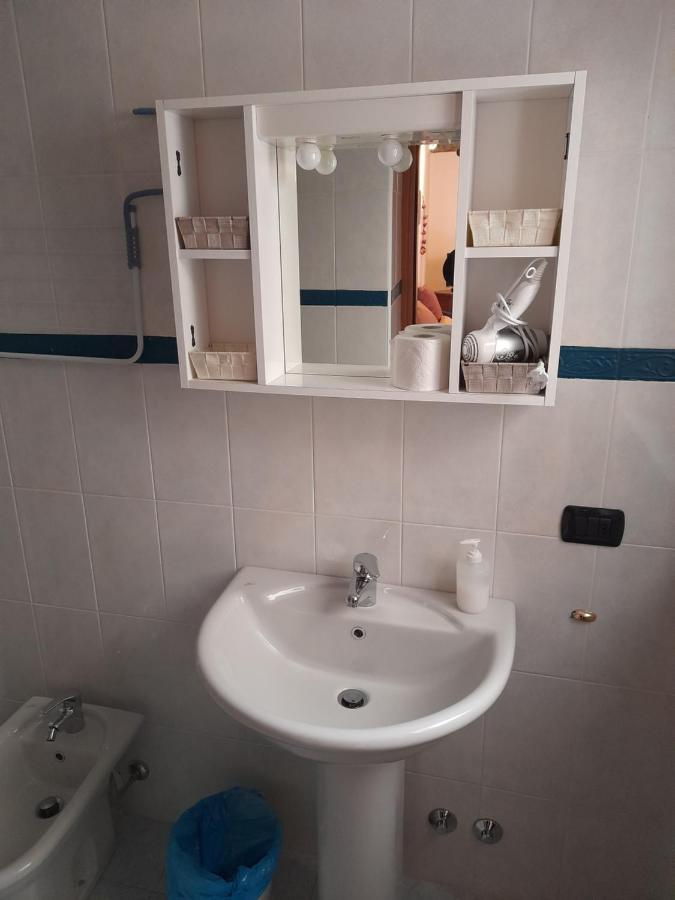 A Casa Di Sole Apartman Brovello-Carpugnino Kültér fotó