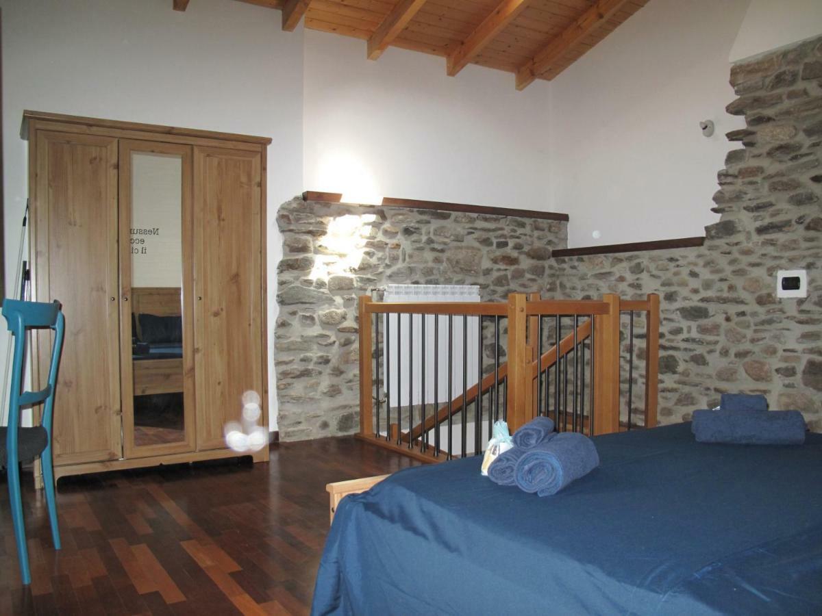 A Casa Di Sole Apartman Brovello-Carpugnino Kültér fotó