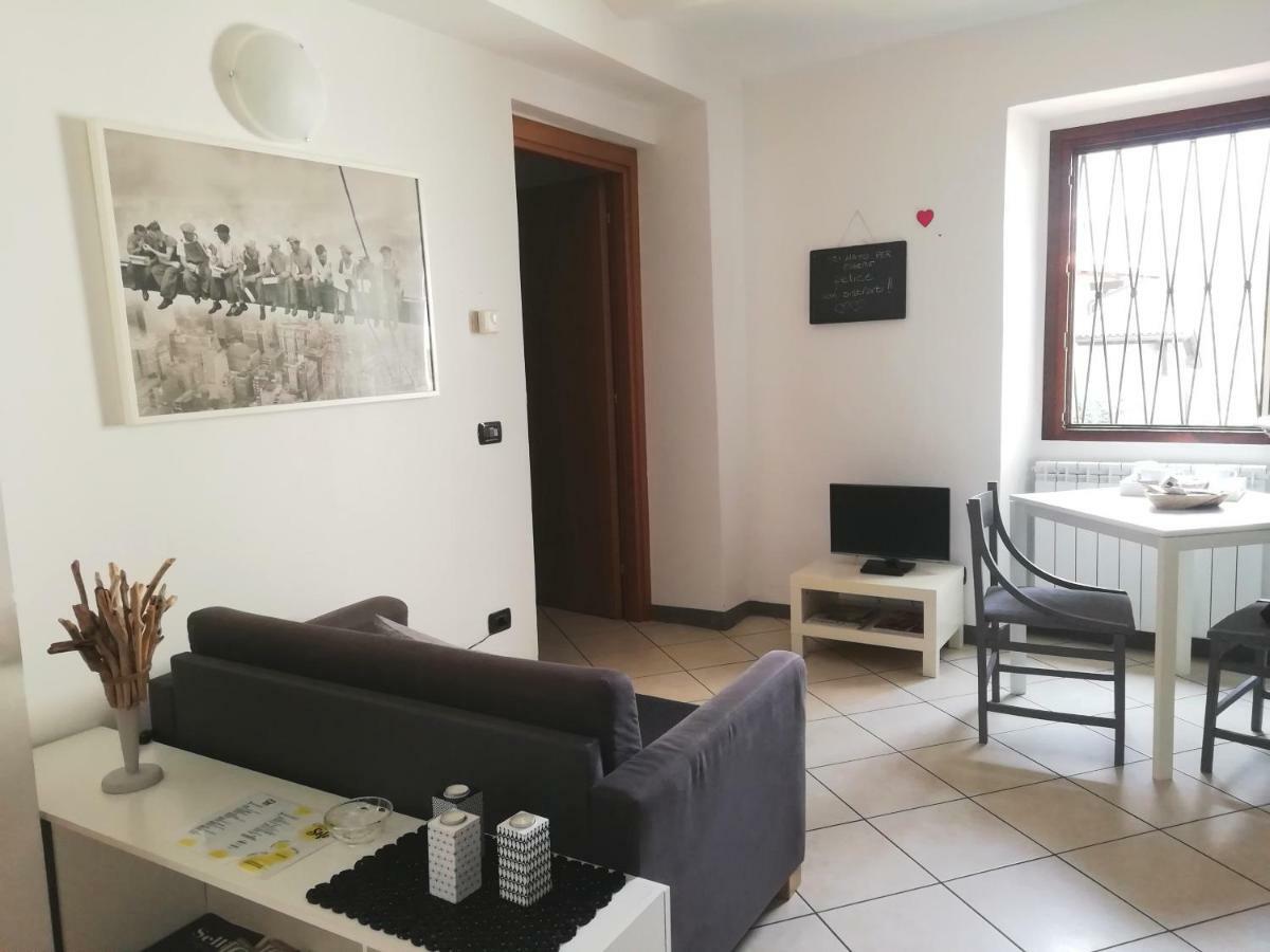 A Casa Di Sole Apartman Brovello-Carpugnino Kültér fotó